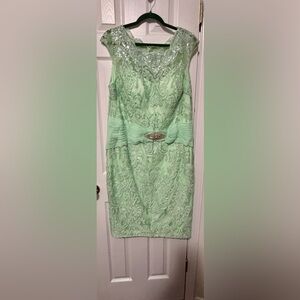 NWOT (NEW) UNBRANDED SZ 20 SAGE GREEN Cocktail Dress With Lace Overlay/Sequins